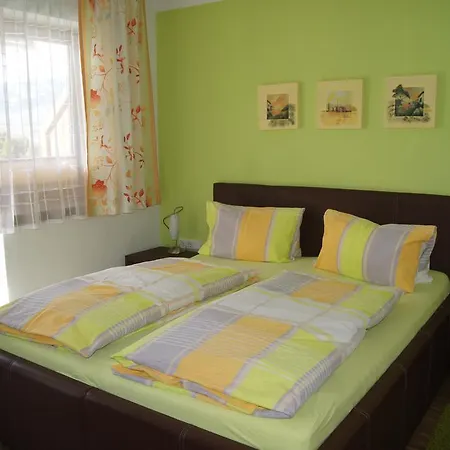 Felix Apartment *